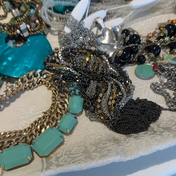 Turquoise Ocean Mermaidcore Necklace Jewelry Lot #167 - Picture 4 of 8